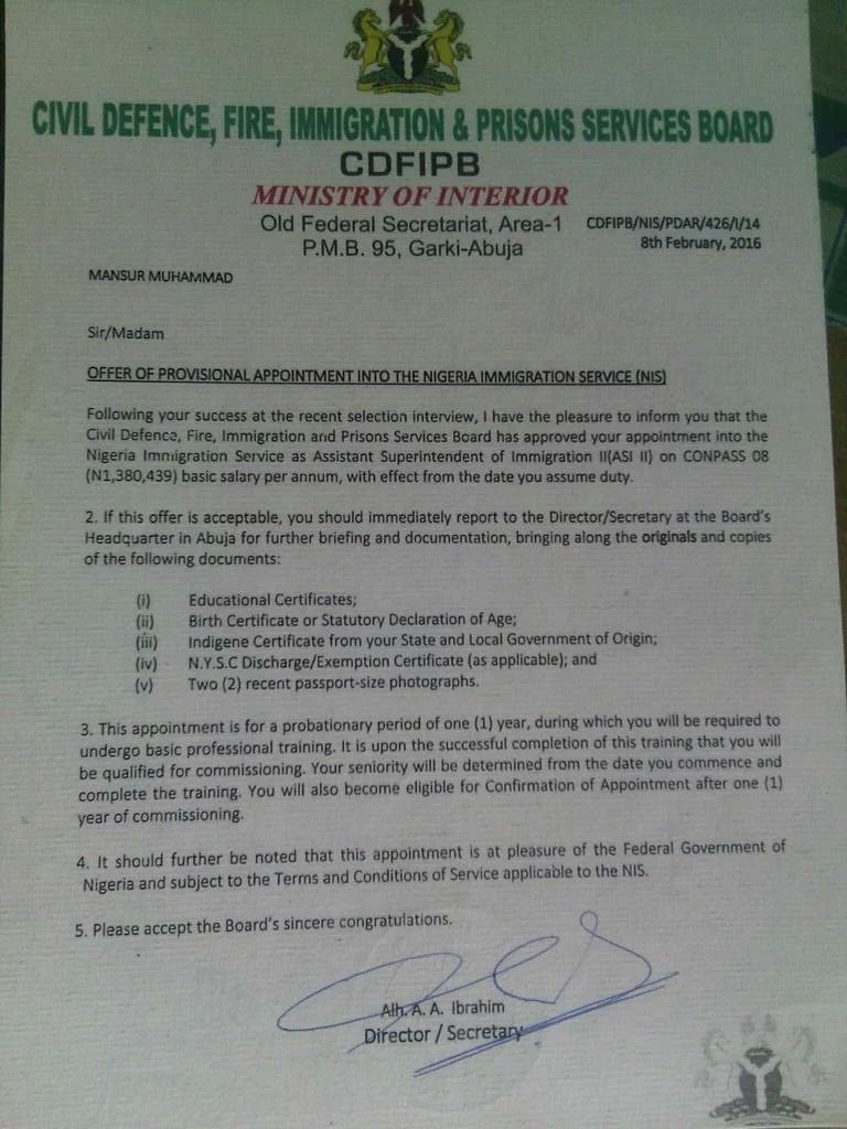 AishaYesufu's tweet photo. Is this the change we voted for?
Legally hired suspended for illegal backdoor hiring
@toluogunlesi
@FemAdesina https://t.co/h7DO3t2KJ6