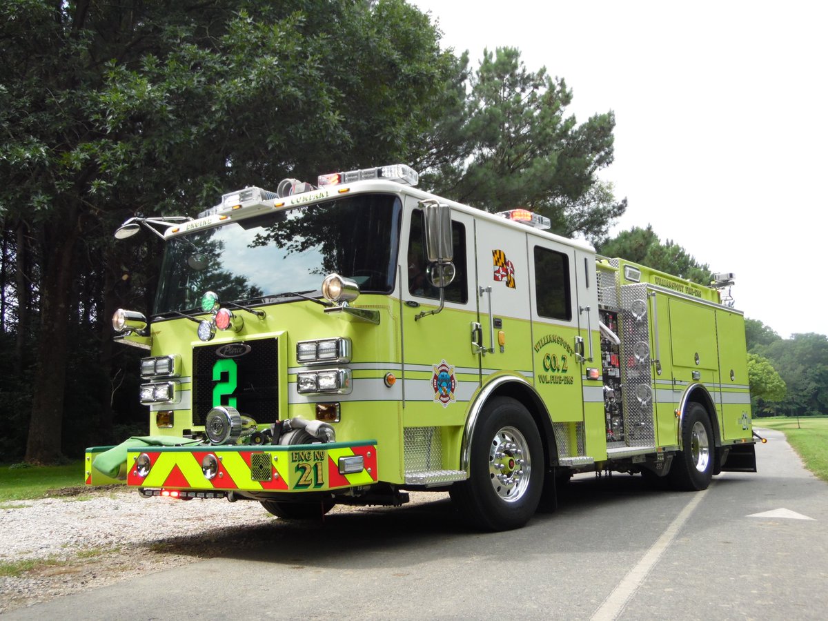 lvltc97's tweet photo. More @PierceMfg apparatus at the @CumberlandVVFA parade @SingerlyFire @glickfire https://t.co/LkIUCVXXcD