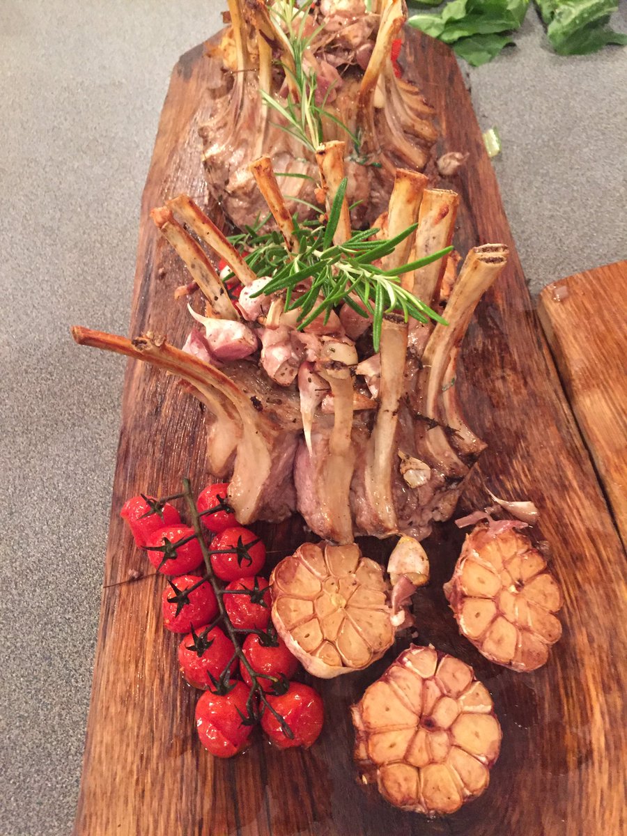 Fourandtwenty2's tweet photo. Purbeck Crown of lamb #dorsethour @PurbeckFoodie @MenuDorset https://t.co/ThtYWtklxb