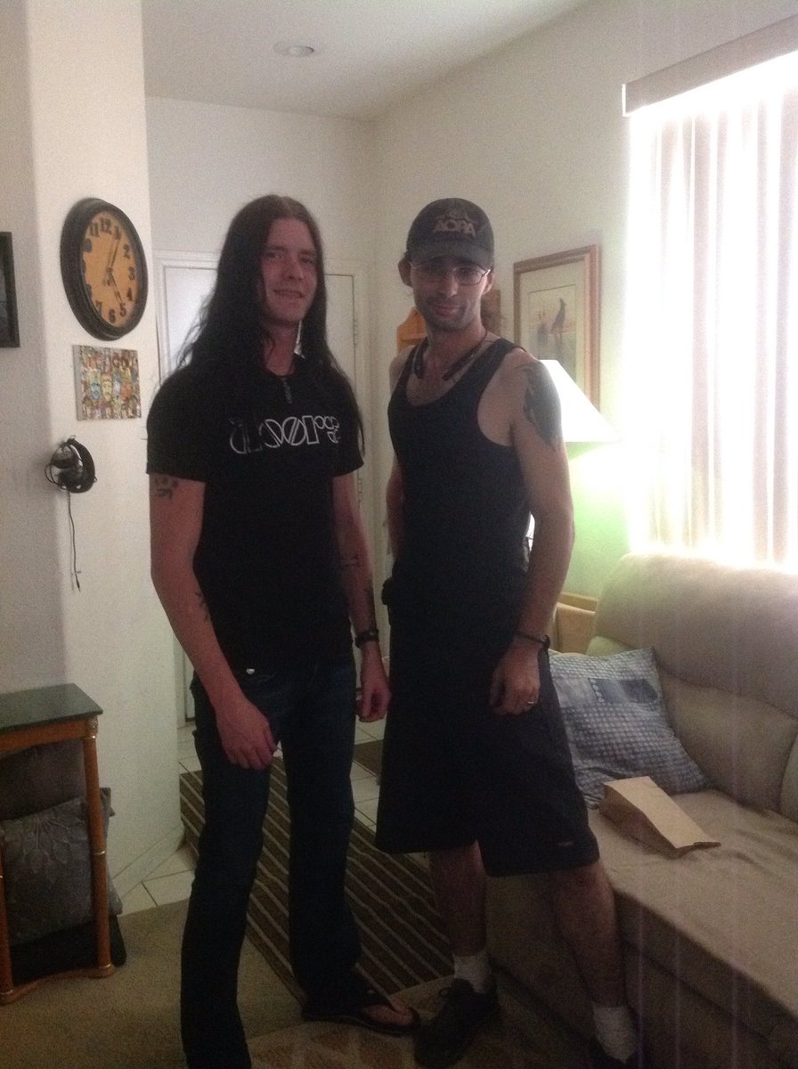 NunziaInsanity's tweet image. #FriendshipDay #SOI #FriendsofInsanity are #1 #Worldwide 👊🏼 Sonsofinsanitymusic.com 🌎🎶 Always there for you...24/7