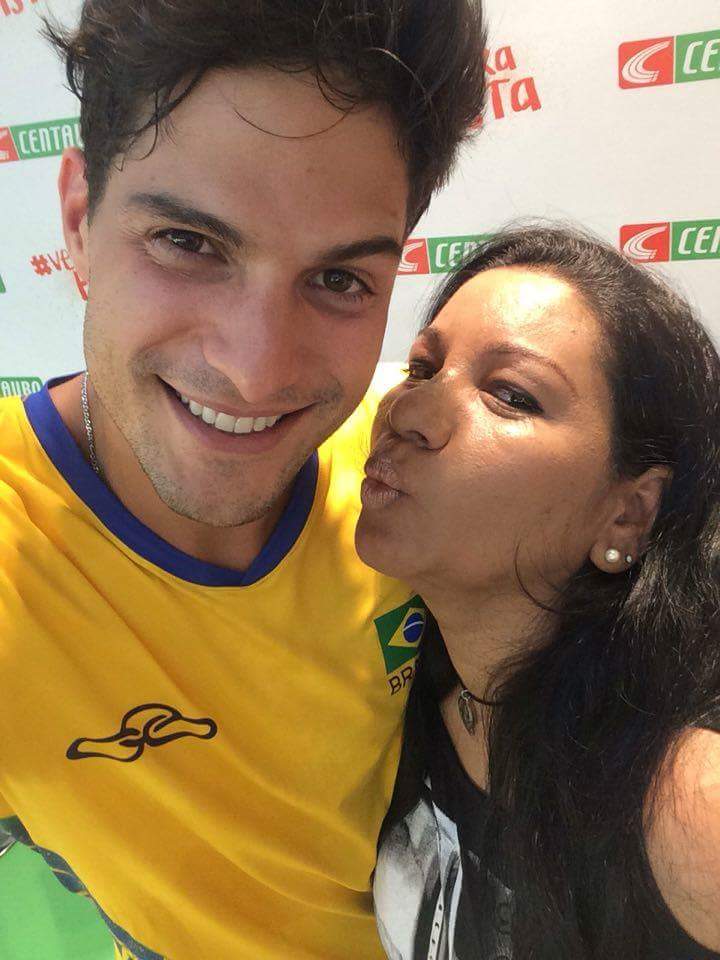 fc_principes's tweet photo. Sonho! Lindo! Atencioso!
#selfie 
#vemprapistacomandremartinelli 
#vemprapista https://t.co/emx7uX6vBi