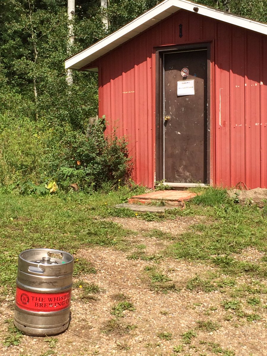 Yotaboy73's tweet photo. @Whistlerbrewing #MountainLager was at hit at the family reunion! #EmptyKeg #Yummy https://t.co/ZfEWMqVjZN