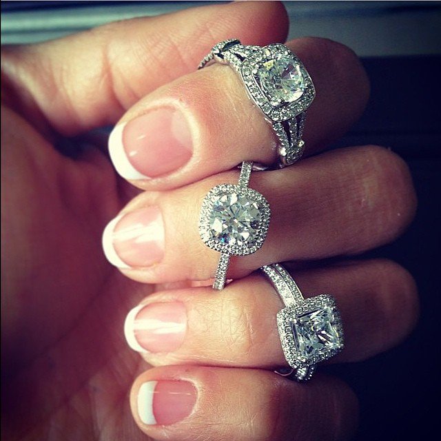 SimonGJewelry's tweet image. Once, twice, three times the sparkle. 🎶 #SimonG #PickARing

Featured Styles: TR418, MR1840-A, MR1513