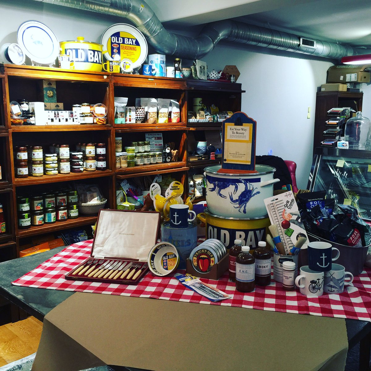 CulArtBaltimore's tweet photo. We're opening on Tuesday! Stop by Culinary Architecture on 767 Washington Blvd from 10am-7pm!
#culinaryarchitecture https://t.co/qM4Ks65vxN