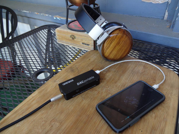 thehifireport's tweet photo. Like its bro #HiFiM8 @CEntrance's #DACportable is Powerful like a Desktop #HeadphoneAmp! IMHO: Nu King of Amp/DACs! https://t.co/l1lYupeCAR