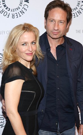GAndersonSpain's tweet photo. Hoy es el cumpleaños de @davidduchovny, un gran compañero y un gran amigo de @GillianA. HAPPY BIRTHDAY, DAVID! https://t.co/bswVDLWwEj