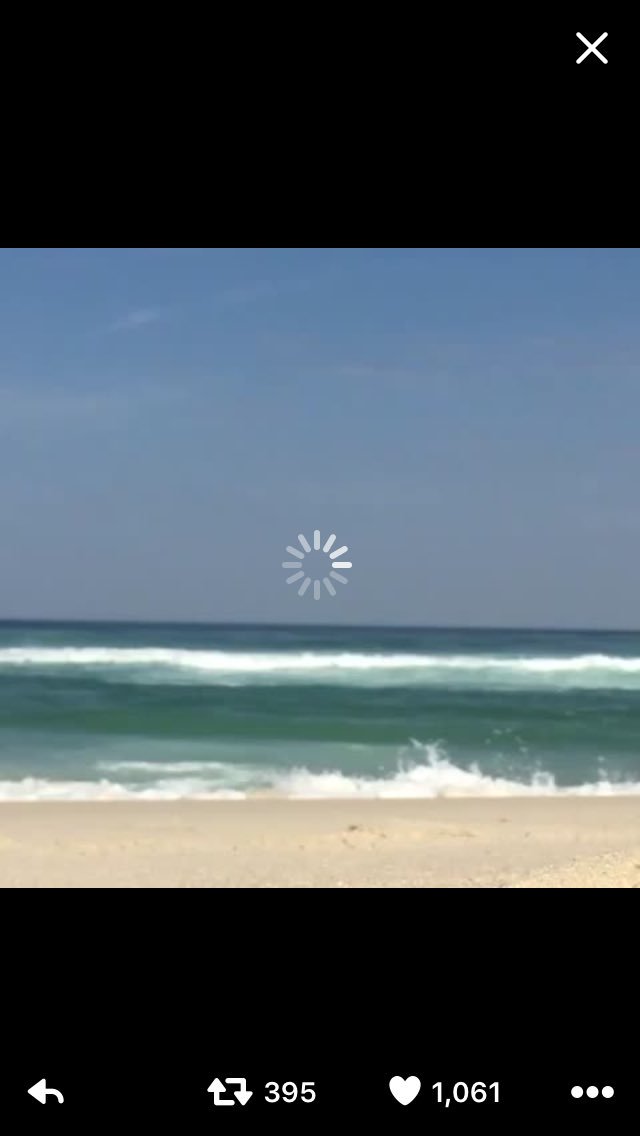 lauraleizy's tweet photo. "Watch this vine!" they said.
"It will be relaxing!" they told me.  

#devilwheel https://t.co/dWbO077vLO