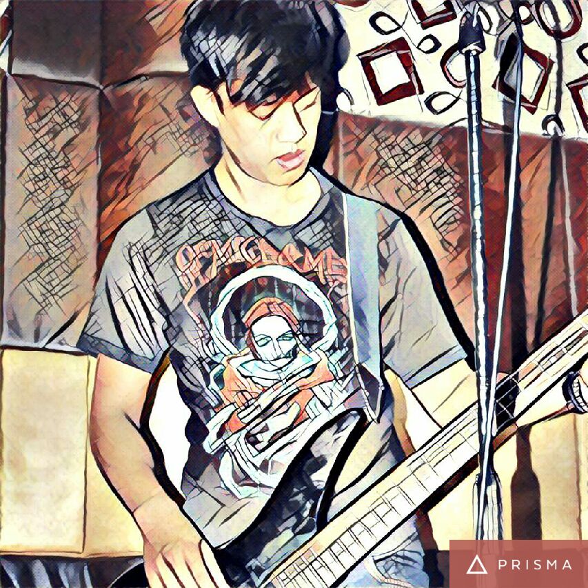 DaredevilBand's tweet photo. Bassis kece @DaredevilBand #yoss https://t.co/G2fswxAUF1