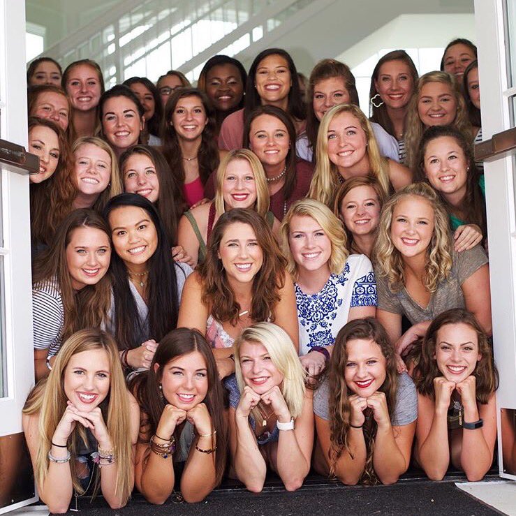 SydneyPeek's tweet photo. Fall recruitment at Mississippi State starts tomorrow!! Soooo #RushTriDelta!! #msudlam https://t.co/L8k3hBM4Qh