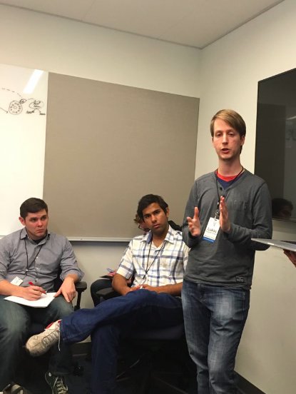 LongTermRisk's tweet photo. FRI's L. Gloor and C. Österheld presenting at #EAGlobal on suffering-focused AI safety (https://t.co/5etWlL1afR) https://t.co/jPDQ6wGhN3