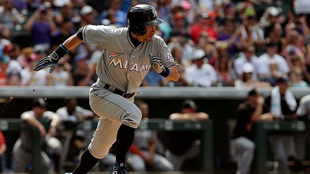 Marlins's tweet image. With a triple, Ichiro becomes the 30th player in Major League history to reach 3,000 hits!

#Ichiro3000