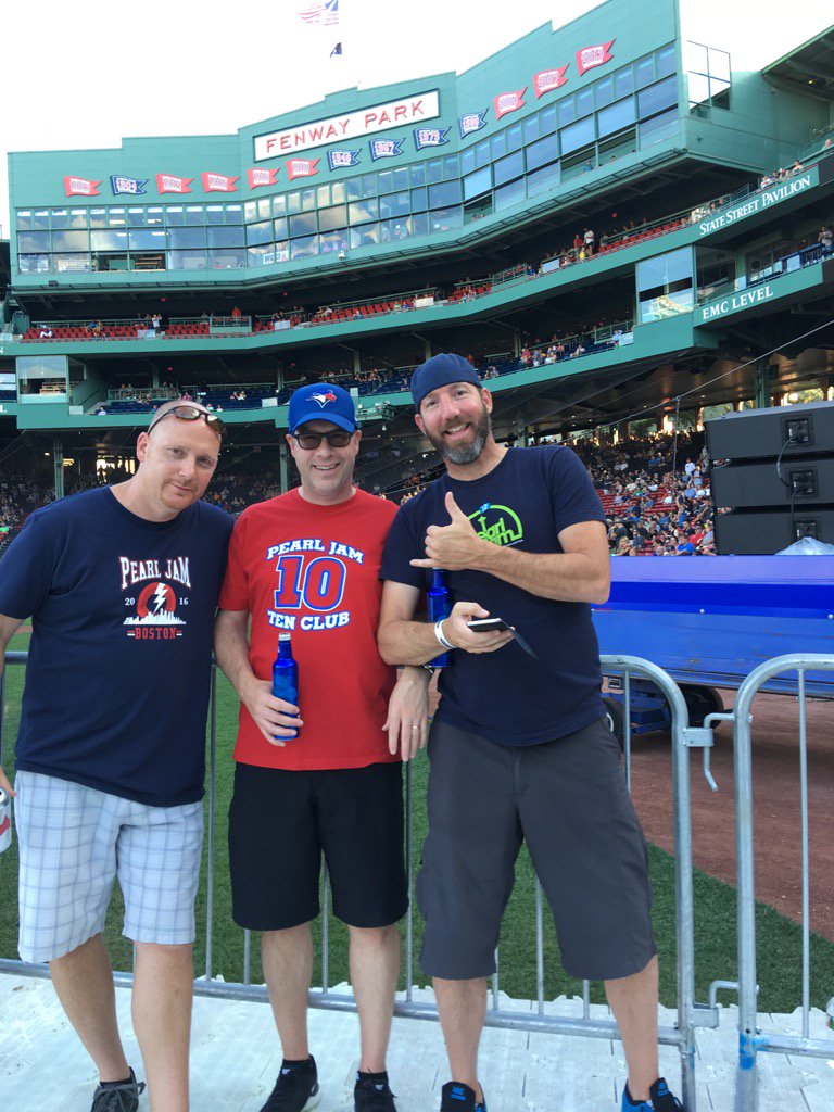 BoxaholicRon's tweet photo. #PJFenway 2016 @danboymac @jayjayrub https://t.co/t0FhgWa9Xs