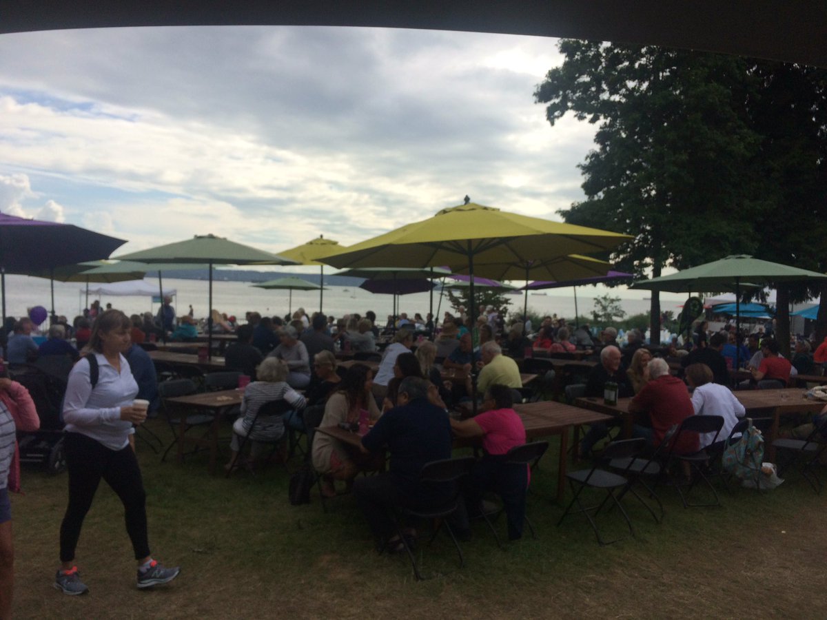 CaffeAlMercato's tweet photo. Great last day @harmonyartswv Going to miss this view! https://t.co/rTkm6RixQn