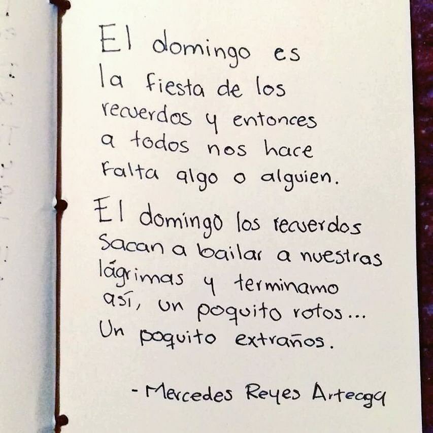 lulamiotti's tweet photo. Y terminamos así... un poquito rotos, un poquito extraños https://t.co/9gDtxWa1xD
