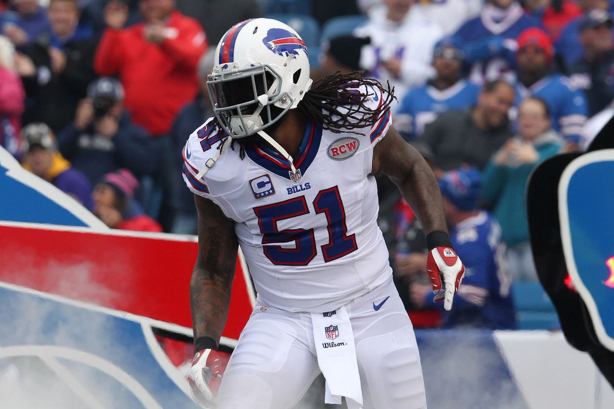 football_scene's tweet photo. Bills add Spikes, Hawthorne after Ragland injury #BuffaloBills #football #BrandonSpikes #nfl https://t.co/E1I3AP30UU https://t.co/yurx9dWBeP