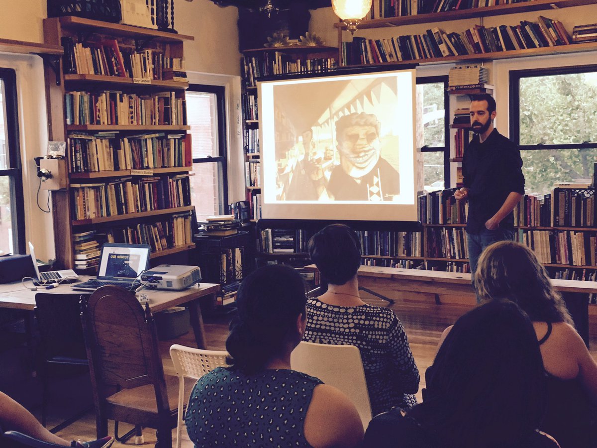 BRHischier's tweet photo. Marc explaining the connections from image to image, character to character in @Scurvyville GetLit @BluMondayReview https://t.co/Y8i2dZg3xf