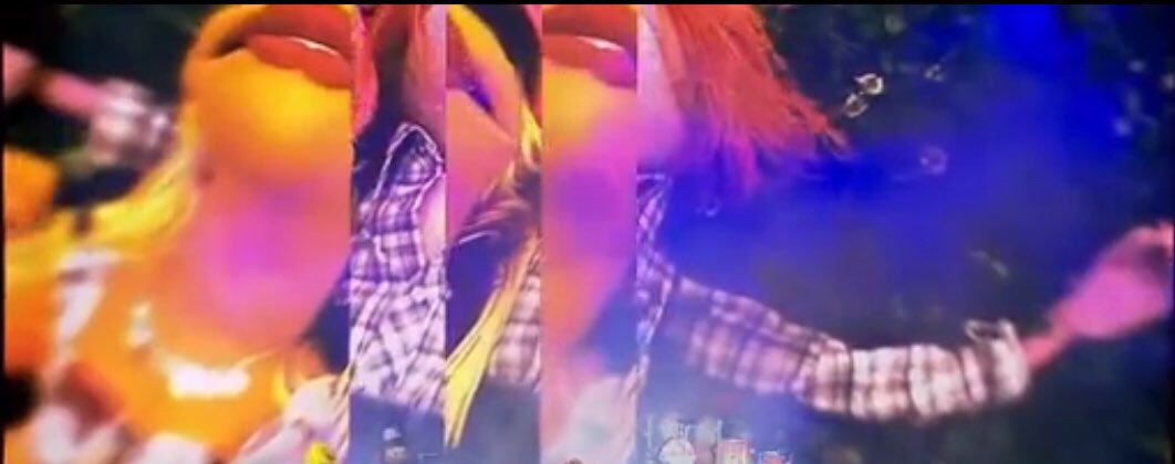 JaniceFerSure's tweet photo. Home is whenever I'm with you 💋@FloydBlowsBass https://t.co/RceFcs8cYS