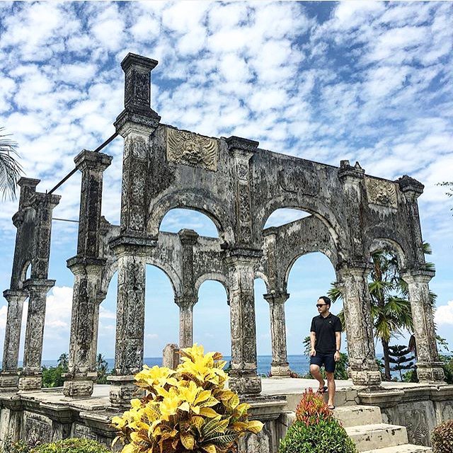 Siapa yang sudah pernah berfoto di Taman Ujung Sukasada ?