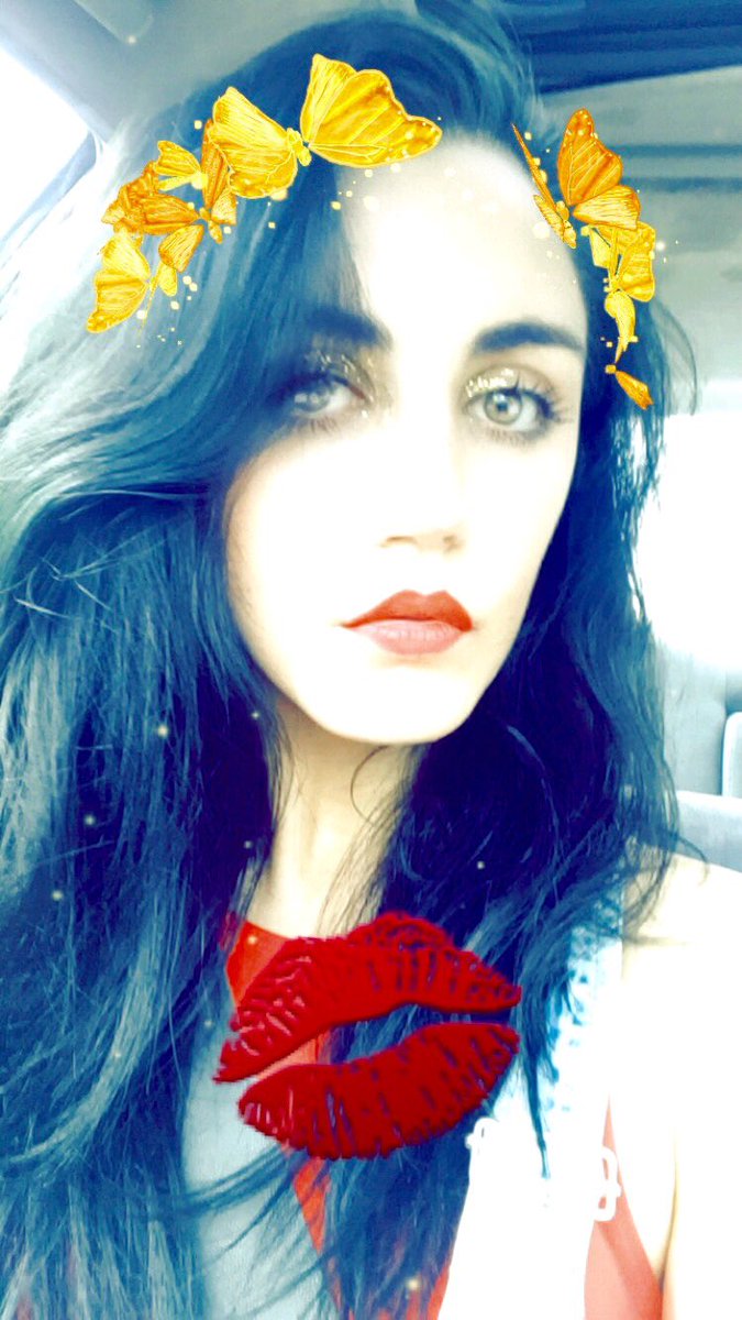 JennieBeth87's tweet photo. Nice of you to join us, self esteem. #SelfieSunday https://t.co/vsh3VPyX6t
