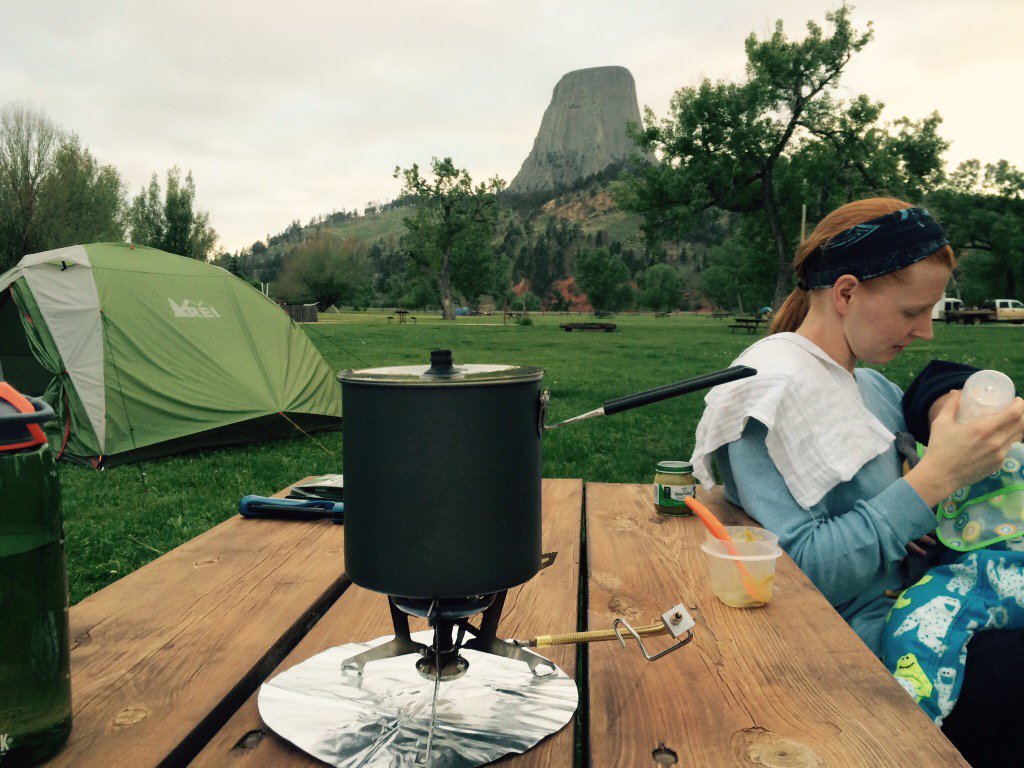 MrEllisPhysics's tweet image. One of our families favorite #makehome nights @REI