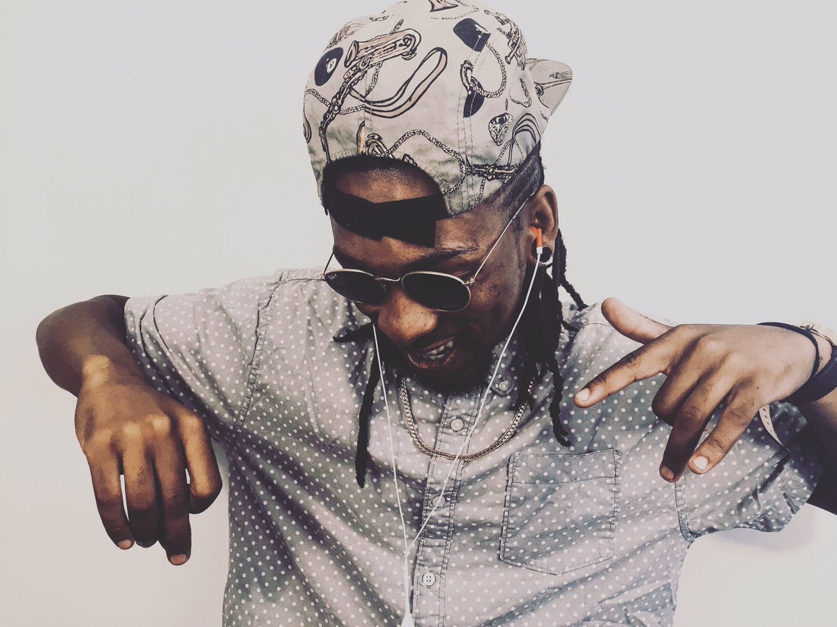 TCM_SD's tweet image. Listen to @t3hundr3d &quot;Blazerz&quot; on soundcloud  #t3hundred m.soundcloud.com/t3hunnid/sets/…