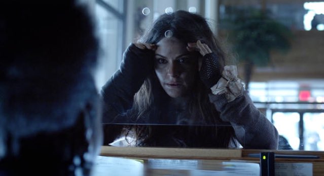 12MonkeysFP's tweet photo. Emily Hampshire as Jennifer Goines. #12Monkeys 
#12MonkeysCastandCharacters https://t.co/D5QIPvqJHm