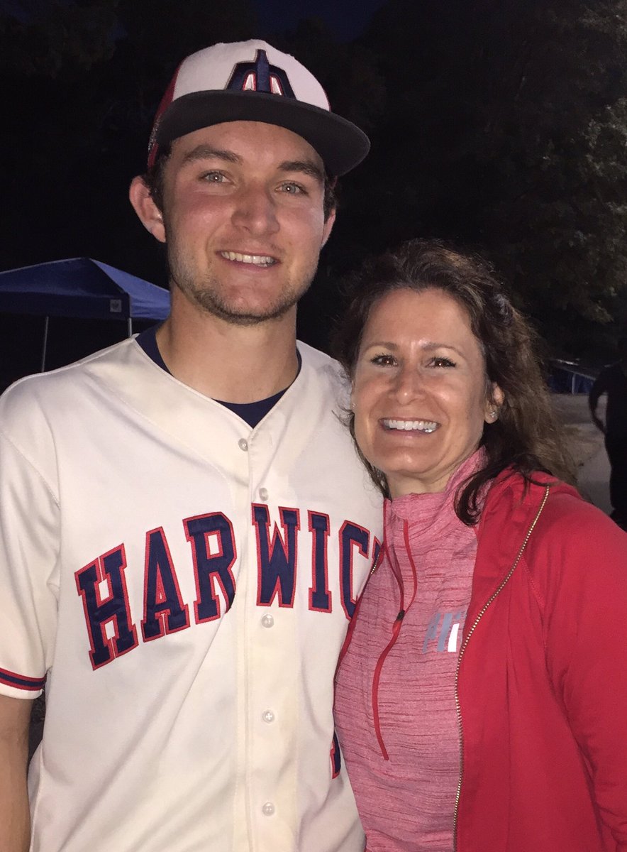 AustinFiliere's tweet photo. No doubt the best summer of my life - couldn't be more thankful for the support from my friends, family, and Harwich https://t.co/Hz2V3XeG6s