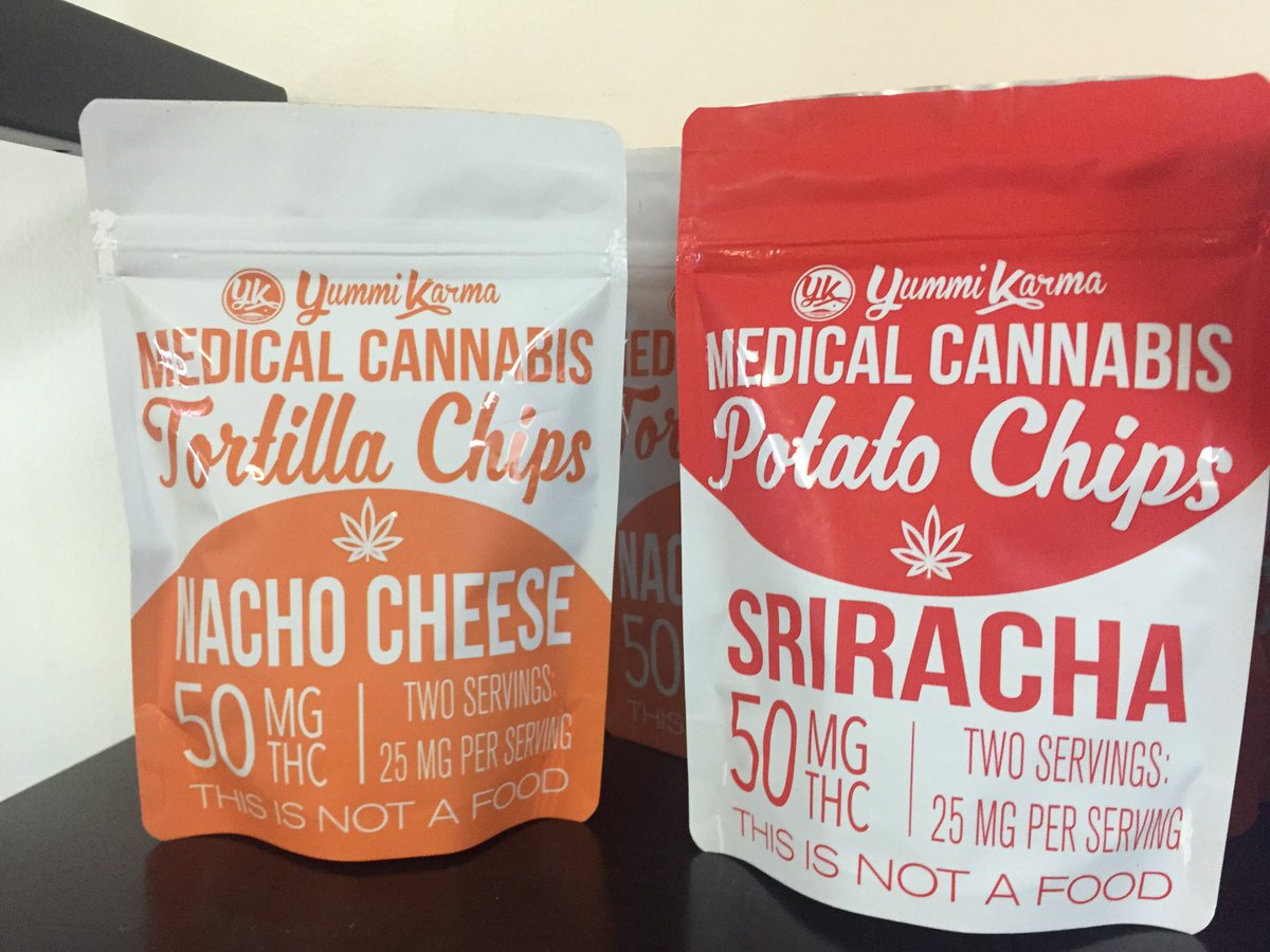 7STARSHHC's tweet photo. @YummiKarma Available! These chips come in a variety of flavors like BBQ and Ranch👍🏼💨💨💨
#medicated #chips #cannabis https://t.co/eQwPdf9j8E