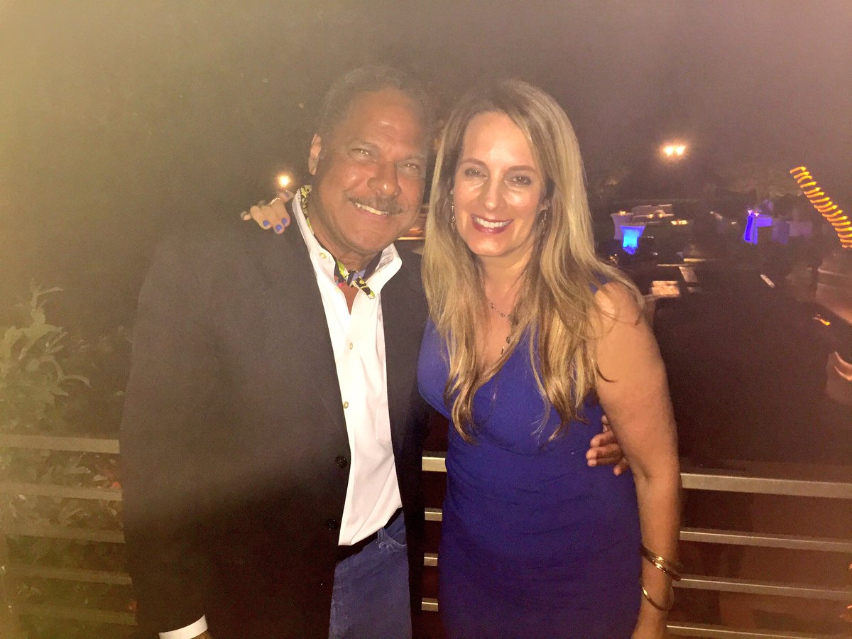 LisaHaisha's tweet photo. @KidsInSpotlight Cocktails For a Cause" Fundraiser was a Great Success! ❤️ All the Beautiful People that attended! https://t.co/FIKGDtz3rZ