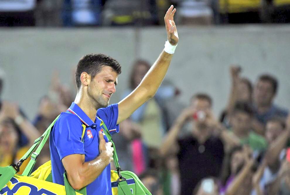 CpTf8yNVIAA0v47.jpg:large