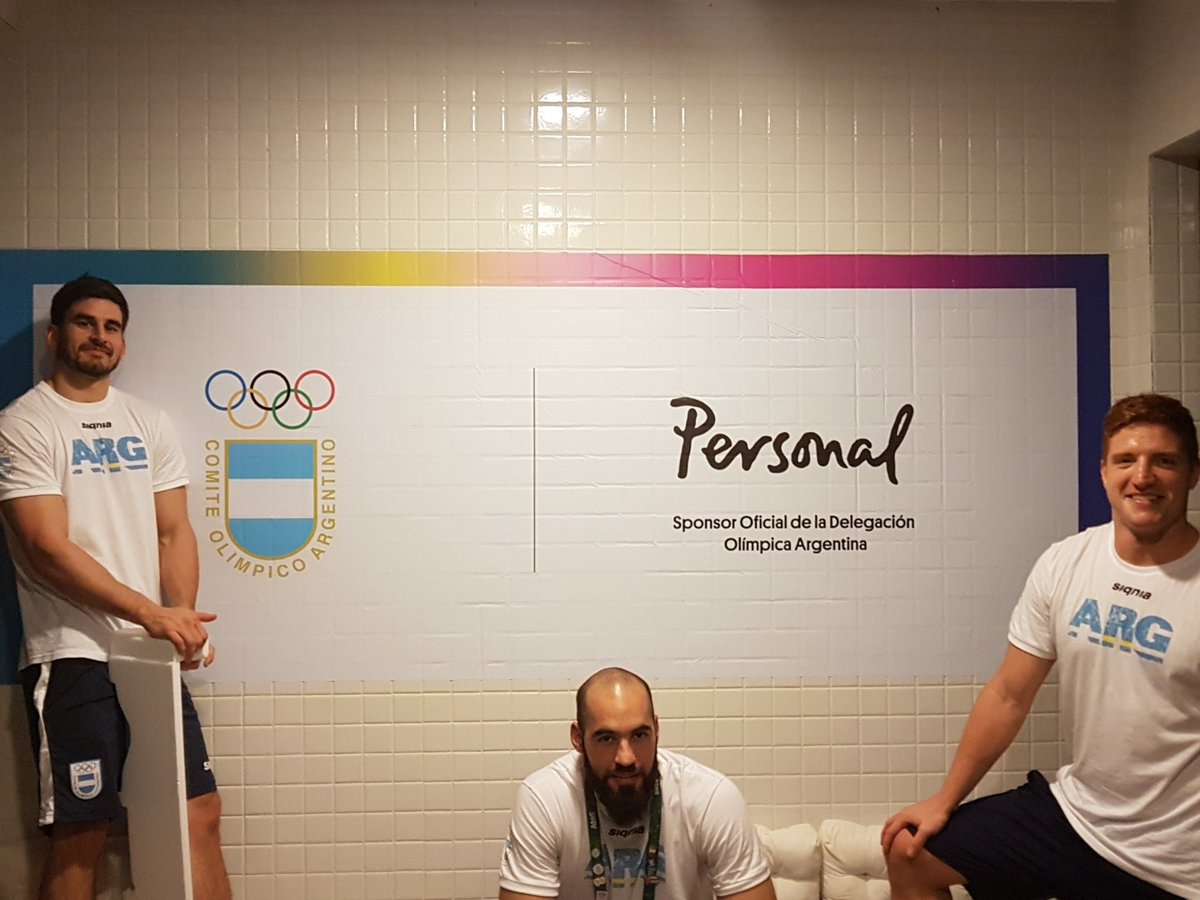 GladiadoresHB's tweet photo. Para terminar el día, los pibes se plotearon el espacio argentino del @PrensaCOA @AtletasCoa #todoterreno https://t.co/7V7VzXfMag