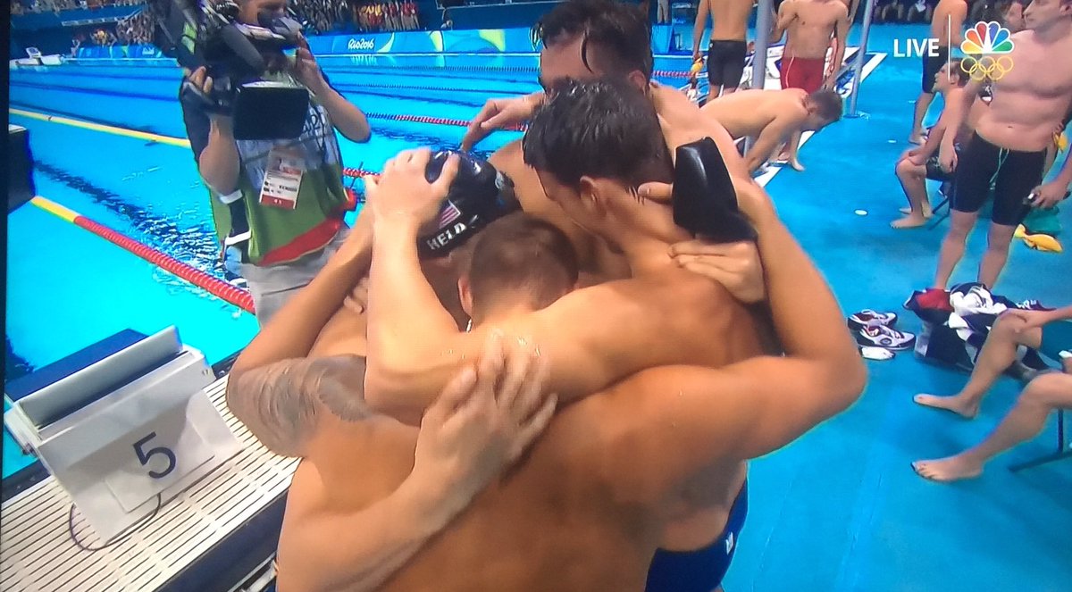Swim_Fit's tweet photo. The UNITED STATES WIN the 4 X 100 freestyle relay &amp; is back ON TOP OF THE WORLD!! #USA #USA #Rio2016 https://t.co/Cx2bBwK6Xj