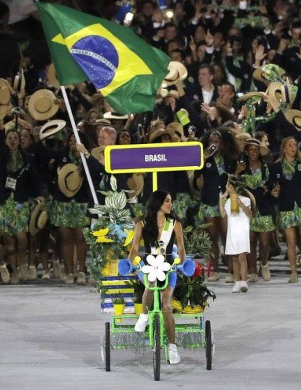 glaad's tweet photo. Trans model Lea T makes history at #Rio2016 opening ceremony https://t.co/02QPvyX0ei via @TheAdvocateMag https://t.co/5ecrSJyyu3