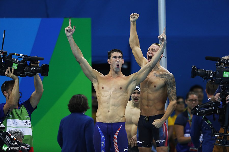 TeamUSA's tweet photo. THAT'S GOLD MEDAL #19 for @MichaelPhelps! 🇺🇸 https://t.co/aZ1VnezjHN