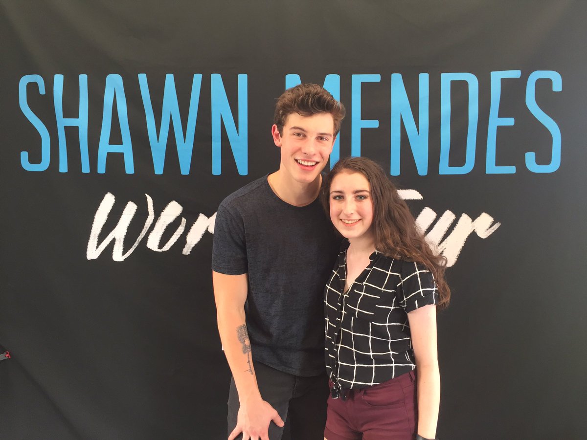 fallingwinter00's tweet photo. Thank you @ShawnMendes @ShawnAccess  I cried, laughed, and screamed https://t.co/8HcYKky4AJ