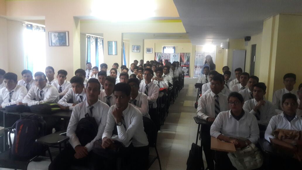 ajitfnb's tweet photo. #workshop on #Softskills &amp; big game winning delivered by @KrishBanik @IIHMHOTELSCHOOL #orientation #EMG #HRD https://t.co/omlryBXZ5o