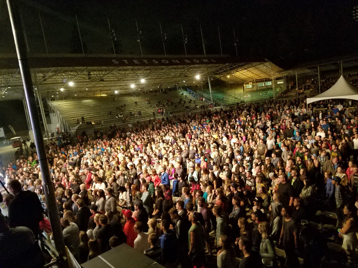 Praise1065's tweet photo. Such an epic day. Thank you so much for being here! #praisefest #praisefestbc https://t.co/d9dKDnytSh