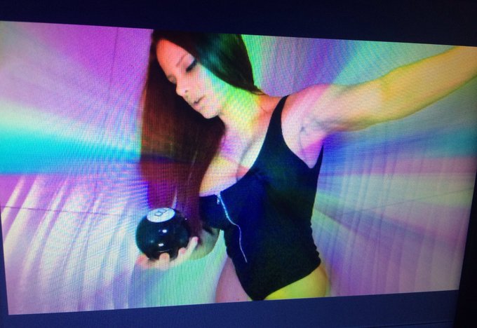 ..I have lasers and a magic 8 ball. #WorshipMe #DommeWars #iHaveLasers https://t.co/oqqWNUi0tY<a href="/tag/worshipme"class="tags">#WorshipMe</a><a href="/tag/dommewars"class="tags"><span>#dommewars</span></a><a href="/tag/ihavelasers"class="tags"><span>#ihavelasers</span></a>