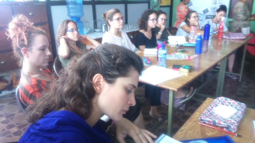 BeltranDumontD's tweet photo. #PedagogiaTransformadora  con Vicky Subirana. @eduqual "La igualdad en el mundo depende de la calidad educativa" https://t.co/Qb1WntYyjI