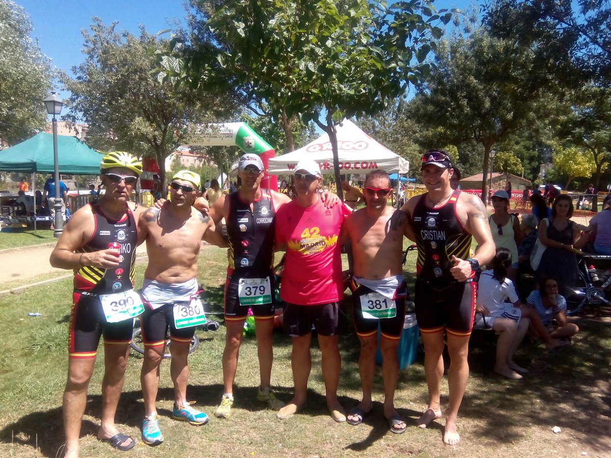 DarkSid3Tri's tweet photo. Gran participación ayer en Plasencia @vilgugu @cn_miguel_tri @problemitiko @Ozzytriatlon #Jjo #Riverwolf https://t.co/i0wOCxJd5e