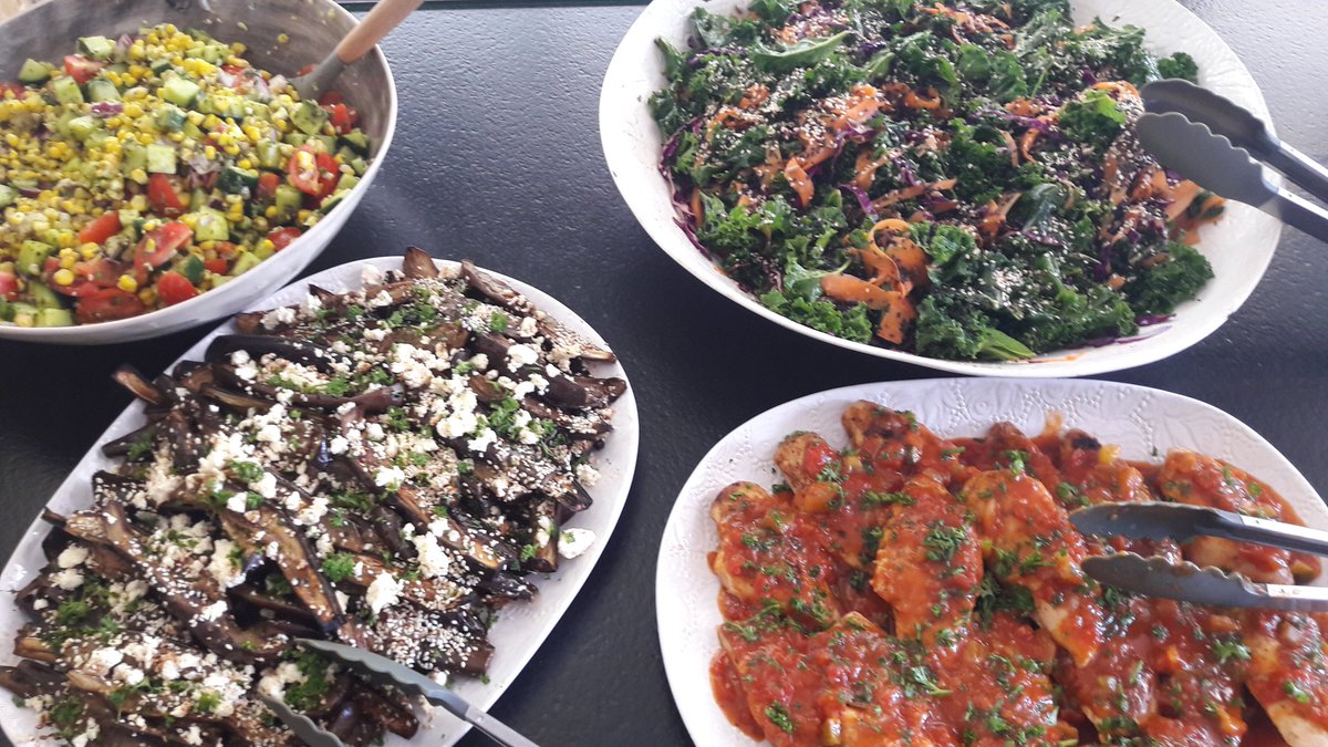 Salad Bar ready to go!! #fresh #daily #liveyourbrand