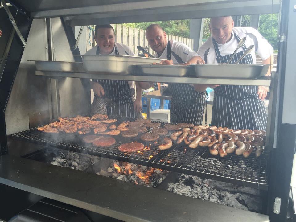 hook_bbq's tweet photo. Hook n cook bbq, great for all you parties... https://t.co/2ajqHFALSm