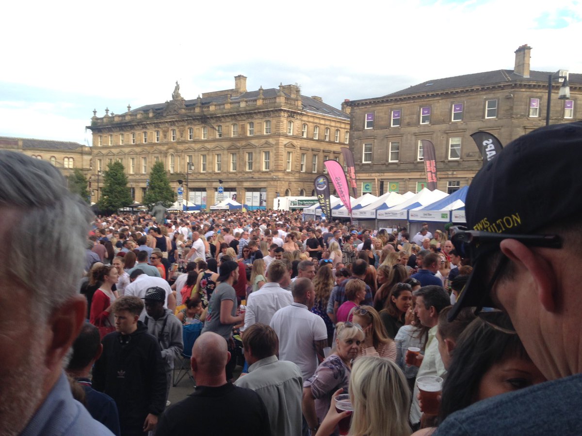 huddsfoodfest's tweet photo. @Examiner #HFDF16 attendance figure was approx 105k - 110k this year! Thanx to our supportive visitors this year! https://t.co/ePKDtcSOQw