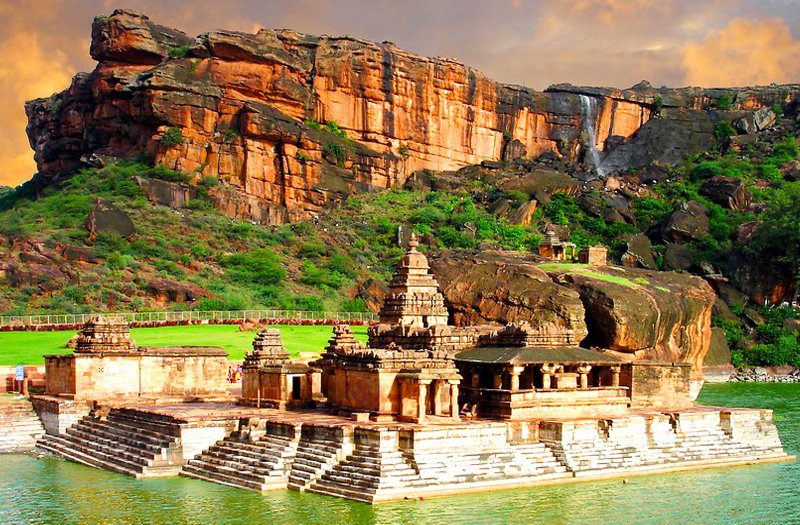 VisiitHoliday's tweet image. Memorable Bangalore and Goa: 11 Nights / 12 Days
#LongWeekendOffer - Book Now: visiit.com/package/memora…