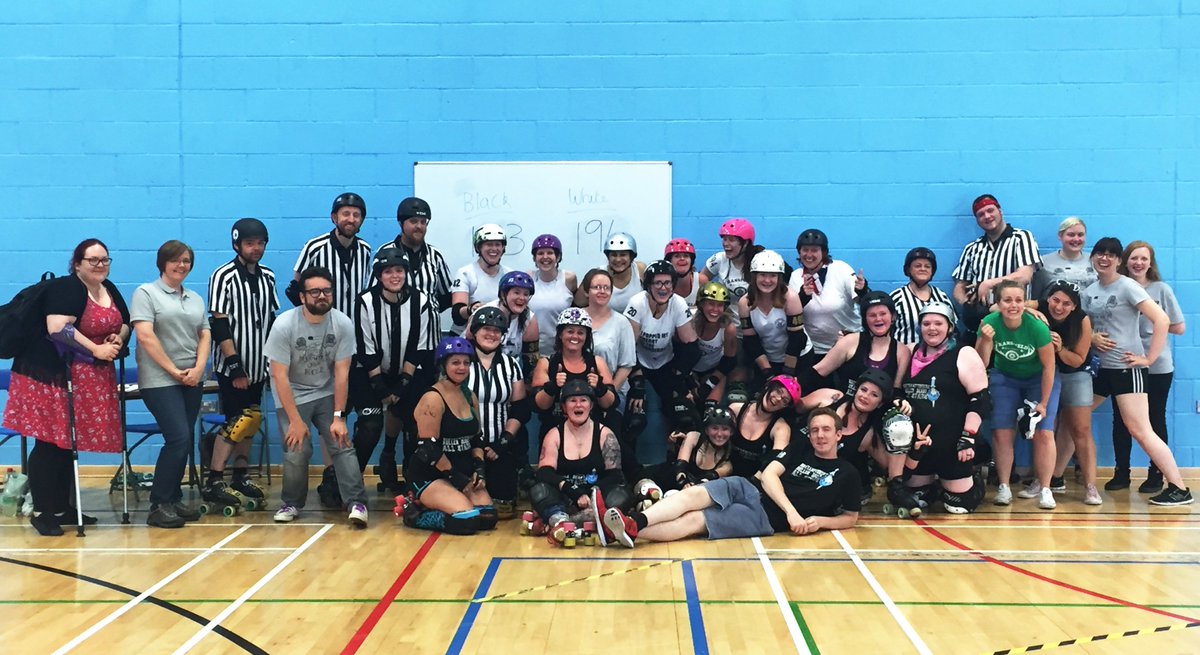 MansfieldRD's tweet photo. We had a fantastic scrim! Thank you @NottsRD & @NorthantsRD! We hope to see you again! #rollerderby #gofriendship https://t.co/3csvkhRJTz
