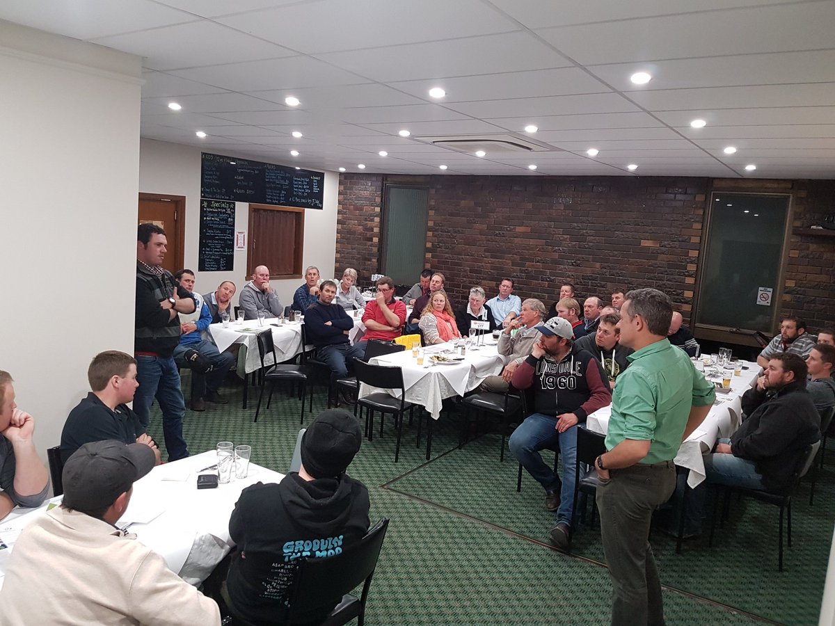 farmer_dj's tweet image. Talking native vegetation tonight #Natimuk policies for #FutureTrees @JaalaPulford @danigrindlay