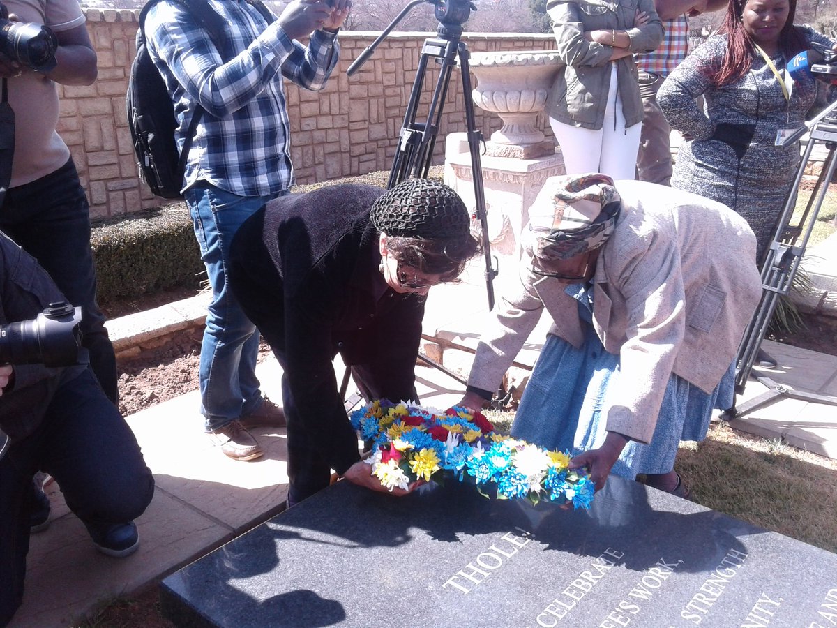 zinzyy4's tweet photo. #Remember56 @KathradaFound https://t.co/sphveX1cpO