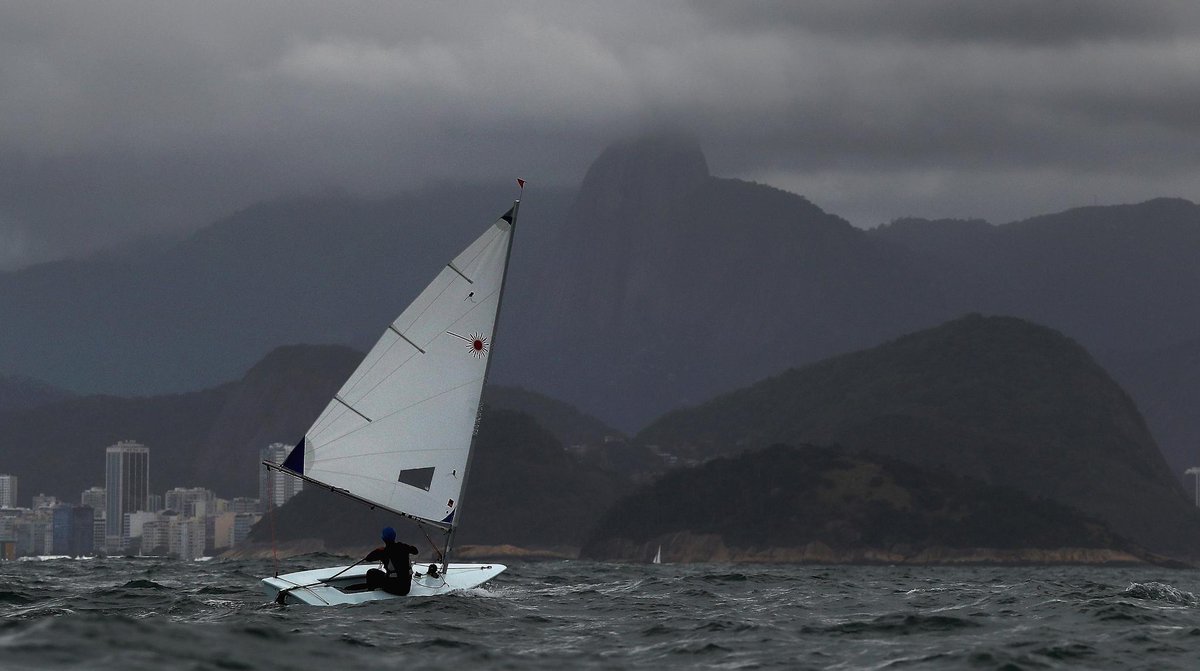 TeamGB's tweet photo. Two 🇬🇧 🌎 champions ready to start Olympic ⛵ campaigns

@AlisonYoungGBR &amp; @Nick_Thompo

https://t.co/DJTtpaJTfZ https://t.co/JyRDd3AV3o