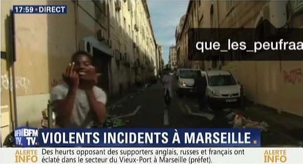 wiame212's tweet photo. C hunger games dans sa ville et il fait le signe de Jul https://t.co/Zyi5OAgOPR