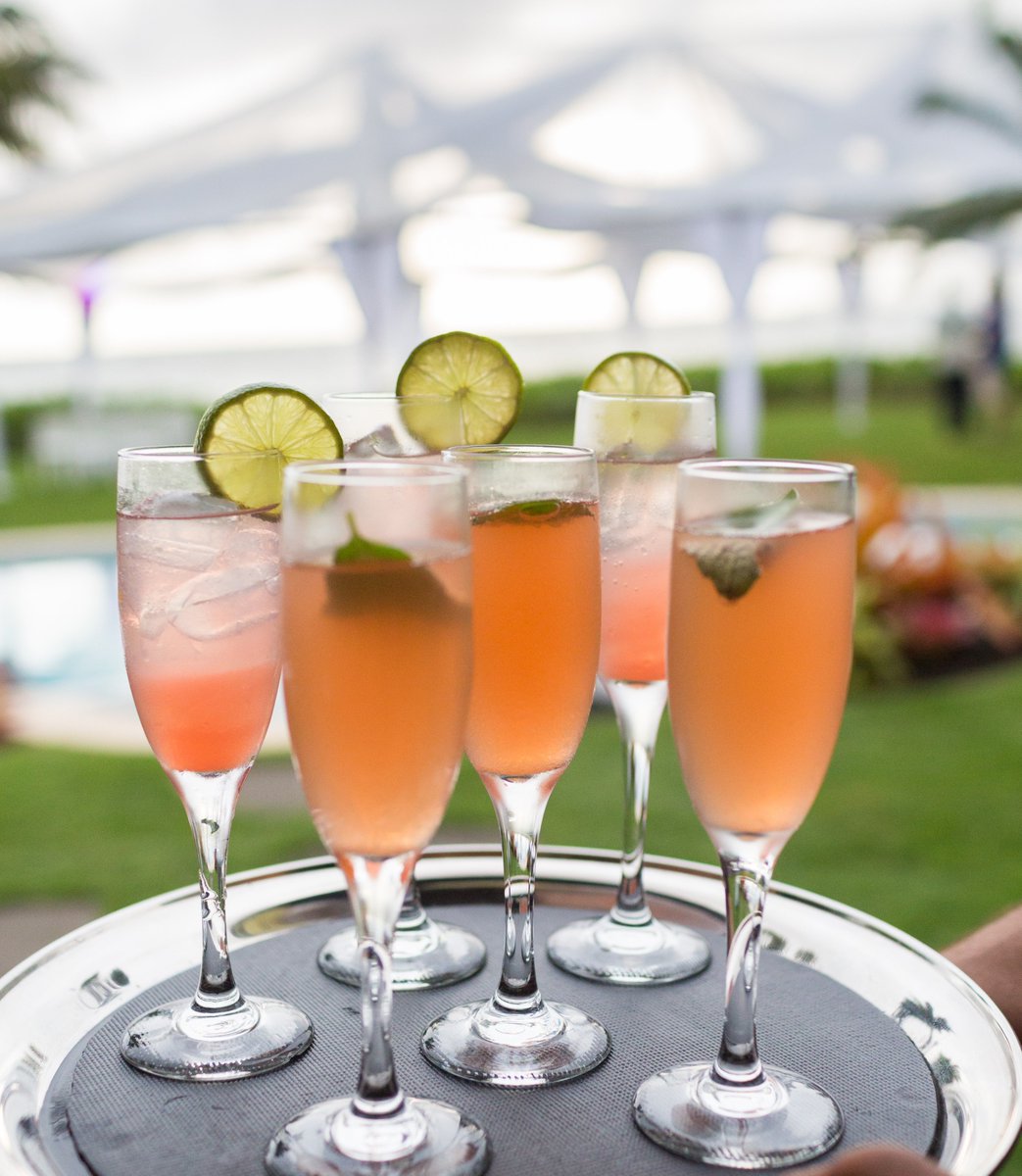 EventsWithAloha's tweet photo. What's a good event without refreshing beverages? #PopBottles #Champagne #Pink https://t.co/WUf3izEh5e
